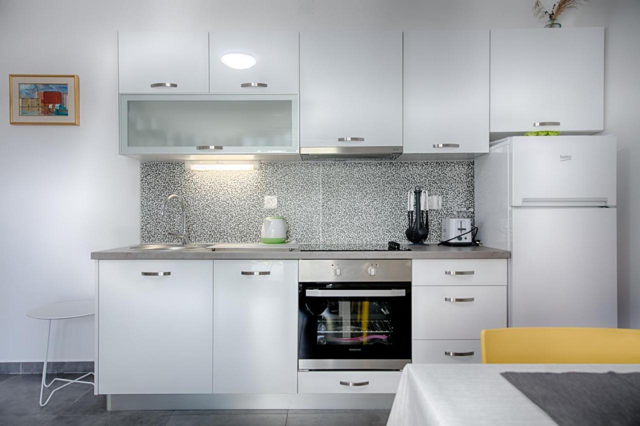Apartmani Dule Komiža Zewnętrze zdjęcie