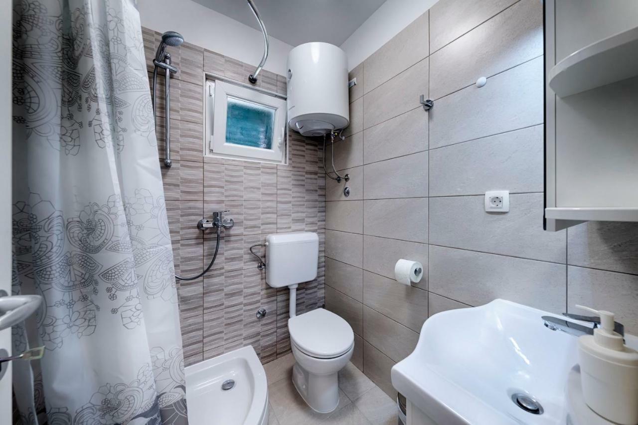 Apartmani Dule Komiža Zewnętrze zdjęcie